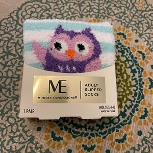 SUPER CUTE NWT owl slipper socks